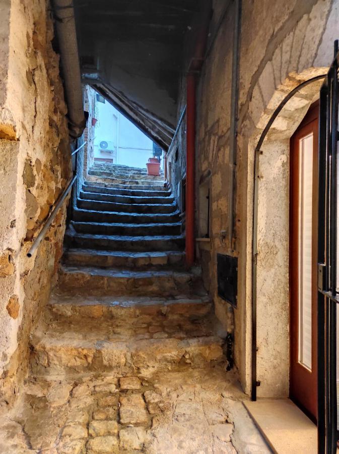 Ferienwohnung Al Portico Petralia Sottana Exterior foto